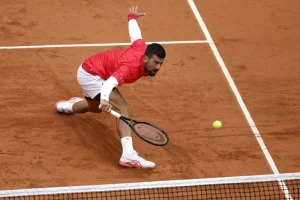 Novak bez dvojice članova tima - Amanović operisan